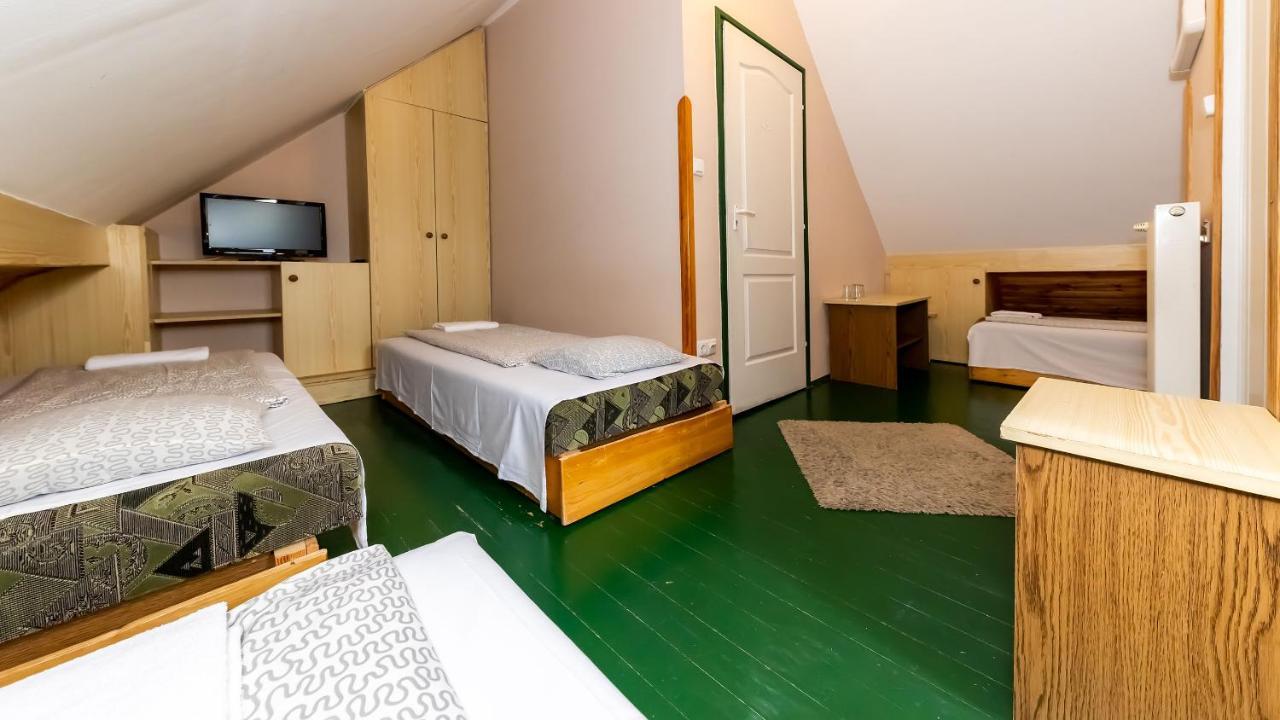 Csillagtura Panzio Bed & Breakfast Eger Exterior photo