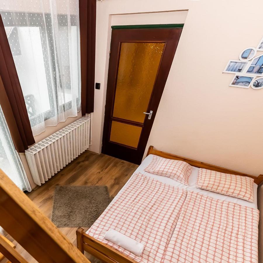 Csillagtura Panzio Bed & Breakfast Eger Exterior photo