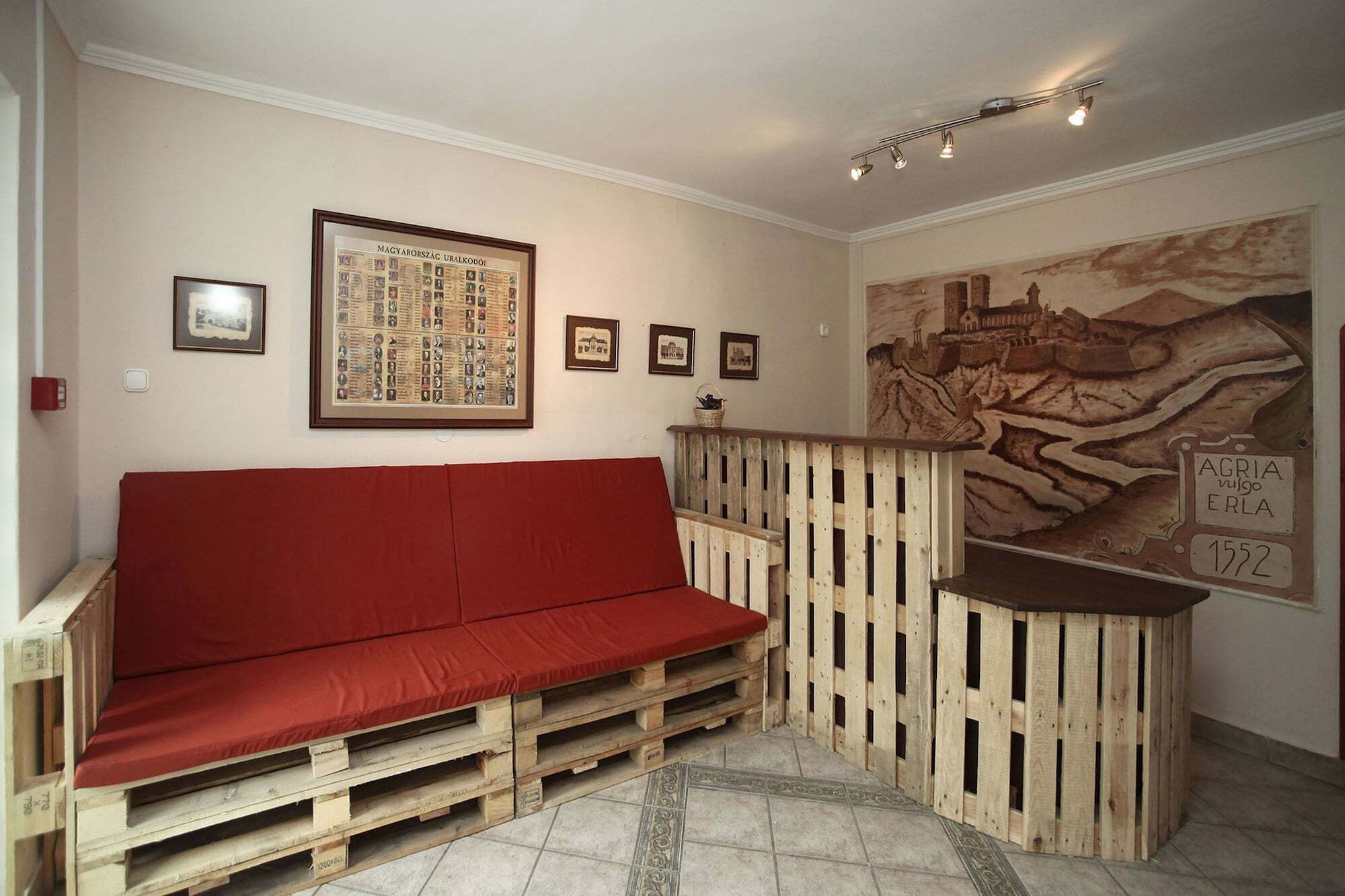 Csillagtura Panzio Bed & Breakfast Eger Exterior photo
