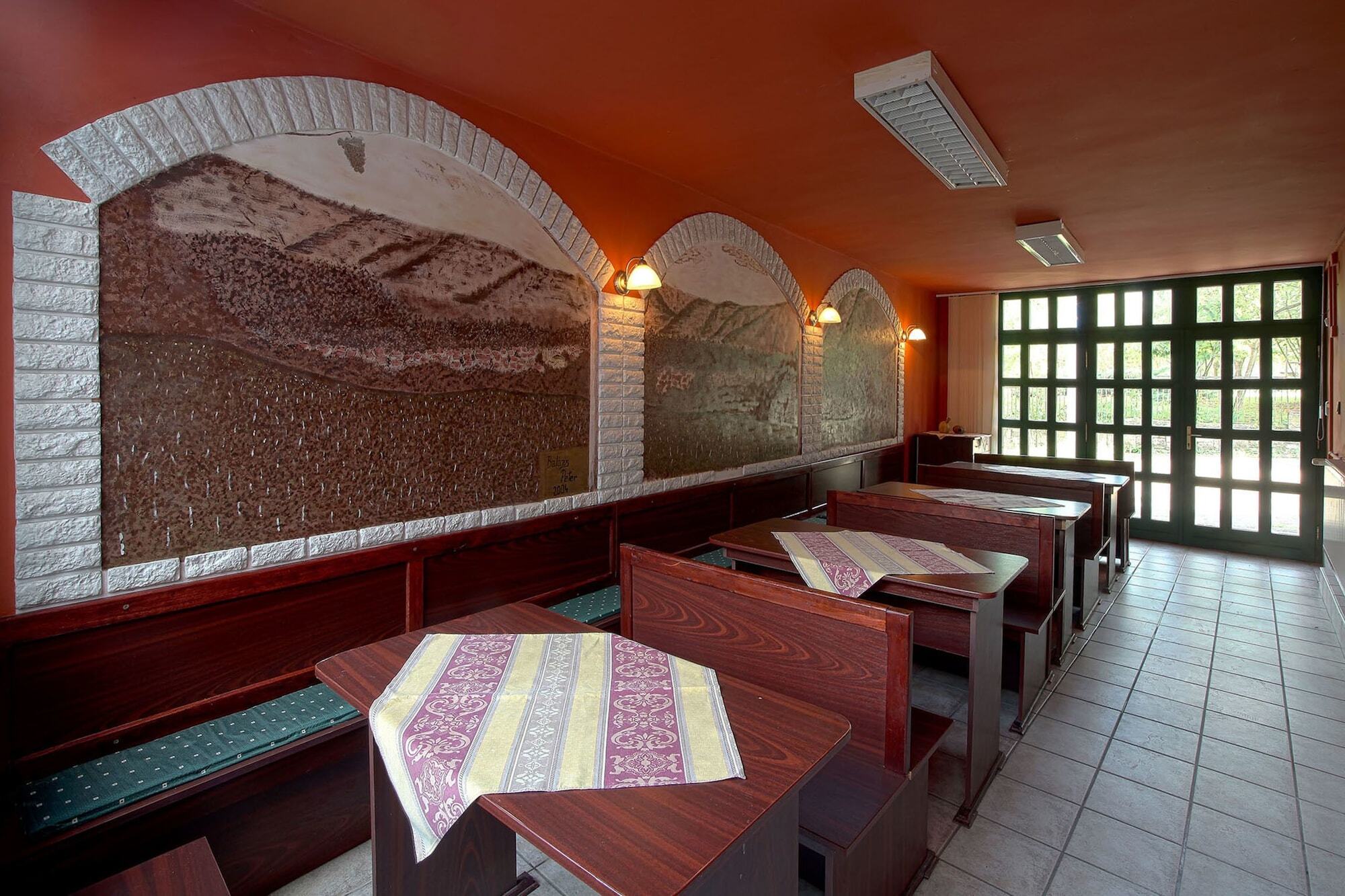 Csillagtura Panzio Bed & Breakfast Eger Exterior photo